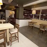 Natura Petit Szálloda