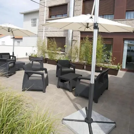 Natura Petit 2* A Revolta