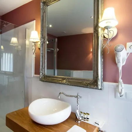 Hotel Natura Petit A Revolta