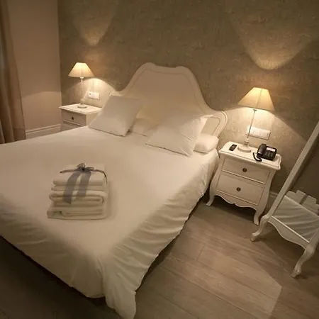 Hotel Natura Petit 2*