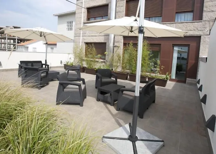 Natura Petit 2* A Revolta